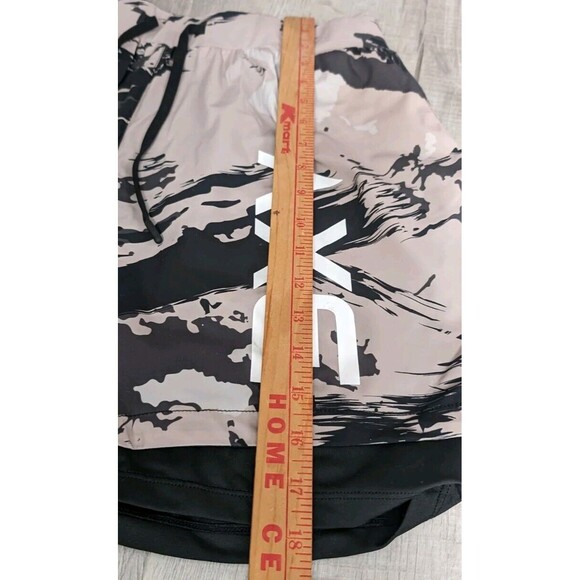 Alpine Slate Camo Axe Training Shorts Gym Running Stretch Gray Black Men's 2XL - Picture 9 of 10